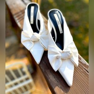 Zara Heeled Pointed Toe Mules